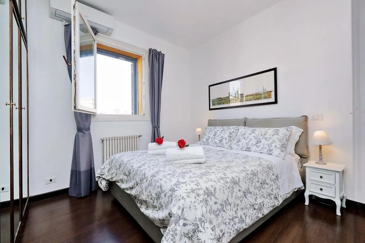 Apartment Appartamento Lavatore Rome